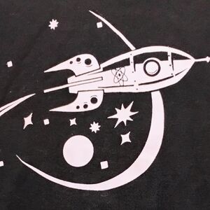 Nick Graham Men's T-Shirt Medium Black Alien Space Explorer Collection UFO